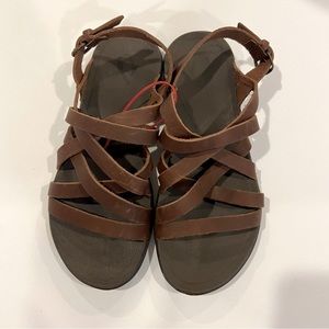 Olukai strappy leather sandals